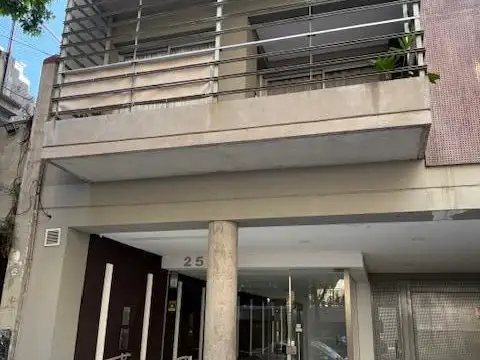 Lindísimo Departamento con cochera. Súper luminoso