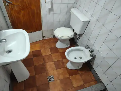 Depto Tipo Casa 2 ambientes con 1 baño