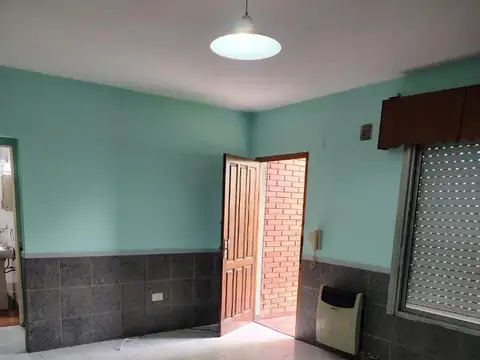 Depto Tipo Casa en Alquiler de 1 dormitorio