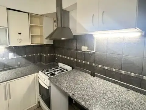 Departamento 5 ambientes con 1 baño
