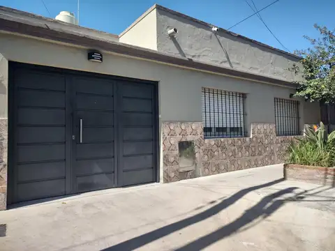 Belisario Roldan 700