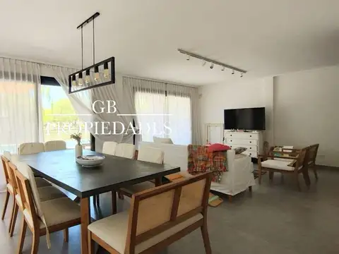 Venta de Casa 5 AMBIENTES en Haras del Sol, Pilar