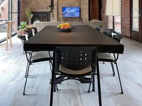 Casa 5 ambientes con 4 baños