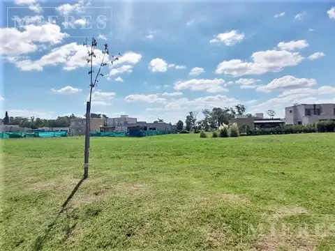 Terreno en venta en Santa Lucía, Pilar del Este