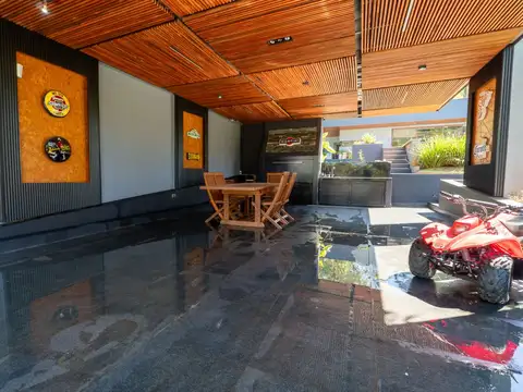 Casa en Venta en Garupa, USD 315.000