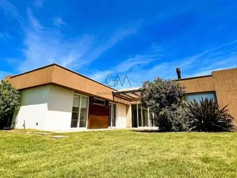 Casa en Venta Barrio Privado Arenas del Sur