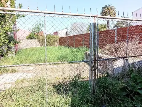 Terreno en Venta 25  mts Fondo