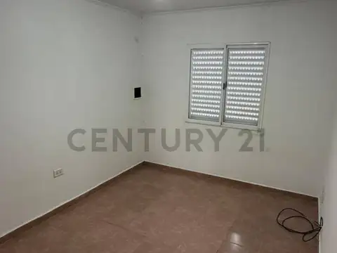 Departamento con Patio Verde en La Cañada