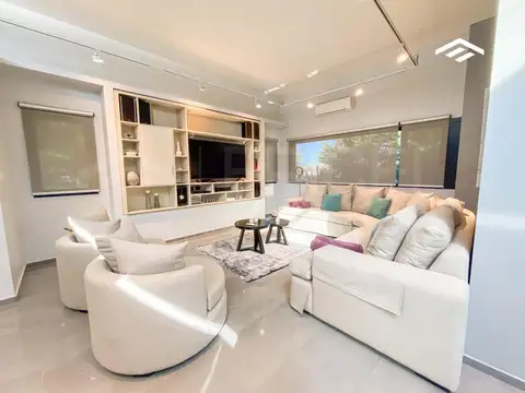 Casa en Venta de 5 dormitorios