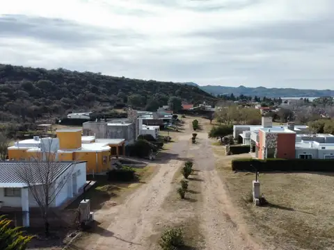 Terreno en Venta de 869,0 m2