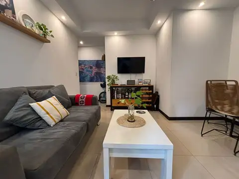 Depto Tipo Casa en Venta de 2 ambientes