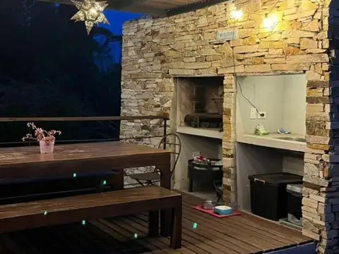 DEPARTAMENTO 2 AMB EN 2 PLANTAS CON TERRAZA DECk Y PARRILLA