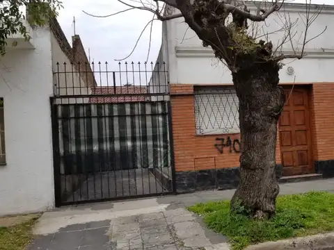 EN VENTA EN EL PALOMAR CASA AMERICANA DE 3 AMBIENTES SOBRE LOTE PROPIO - FICHA 7708