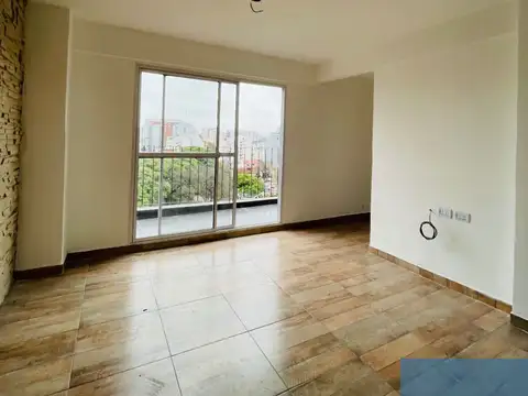 Av Alvarez Thomas 1200