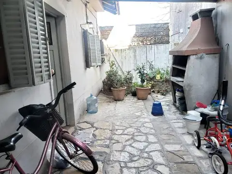 Casa en Venta en Temperley, USD 85.000