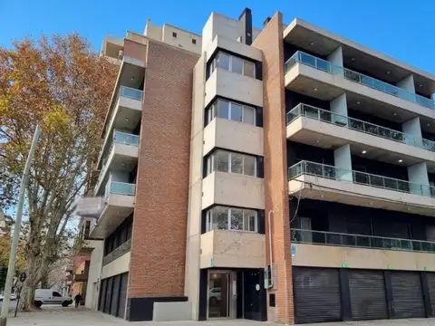 Iriondo 1596  PB -  VENTA Local Comercial