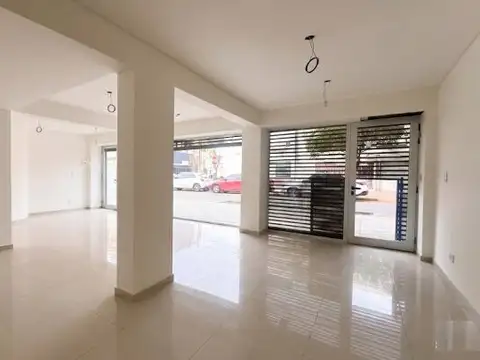Iriondo 1596  PB -  VENTA Local Comercial