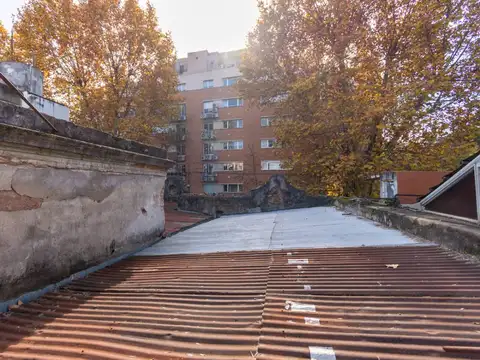 OPORTUNIDAD - Excelente lote de 215 m2 CHACARITA