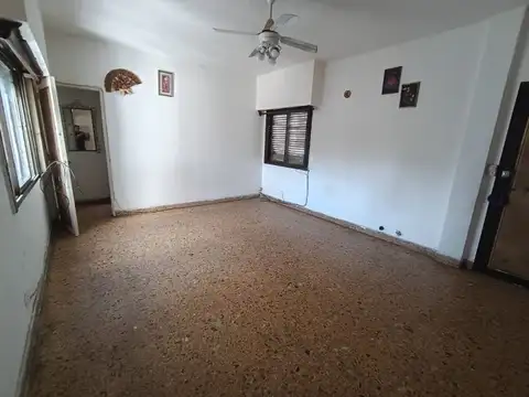 Avenida Piedra Buena 5300, Piso 2