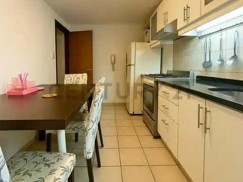 Venta Departamento de 2 Dormitorios en España y Hospitales, Rosario