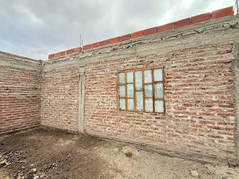 VENTA DE SALONES RUTA 7 CRUCE VISTA ALEGRE SUR