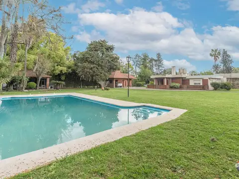 Venta Quinta en Del viso de 7 ambientes