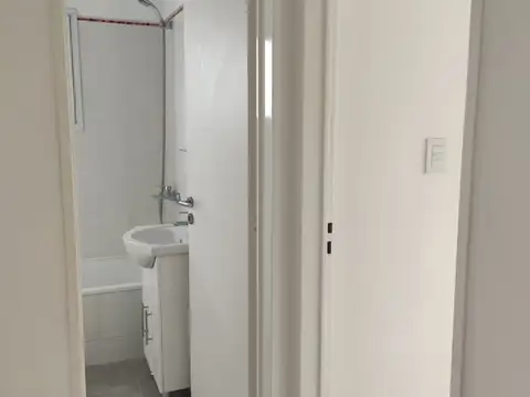 Domingo Faustino Sarmiento 2100, Piso 1