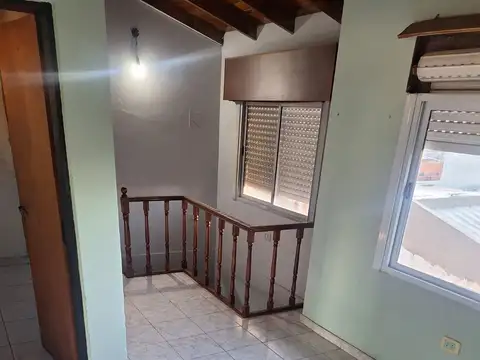 VENTA PH 4 AMBIENTES ITUZAINGO