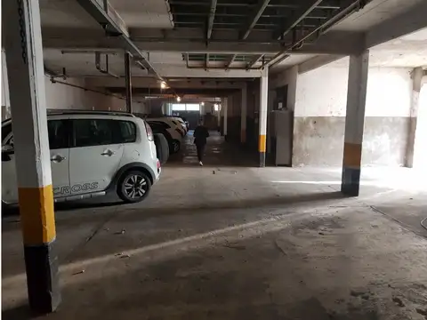 CERRITO 300, SE ALQUILA, GARAGE Y FABRICA, 2000M2 CUB Y 600