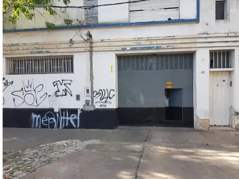 CERRITO 300, SE ALQUILA, GARAGE Y FABRICA, 2000M2 CUB Y 600 