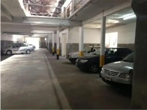 Galpon en Alquiler en Abasto, $ 7.850.000