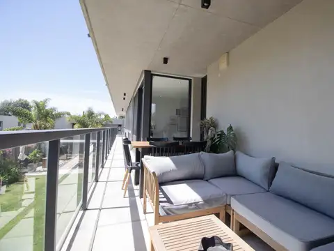 Departamento 4 ambientes con 2 baños