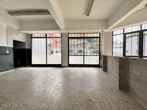 Local en Alquiler 25 años