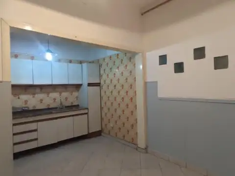 Depto Tipo Casa en Alquiler al Este