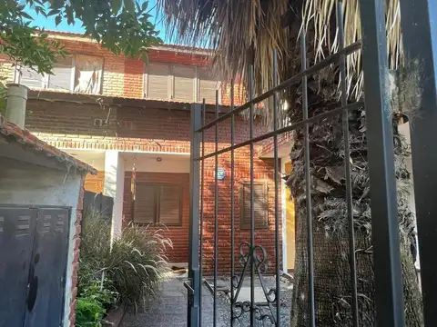 Calle 44 a metros de España