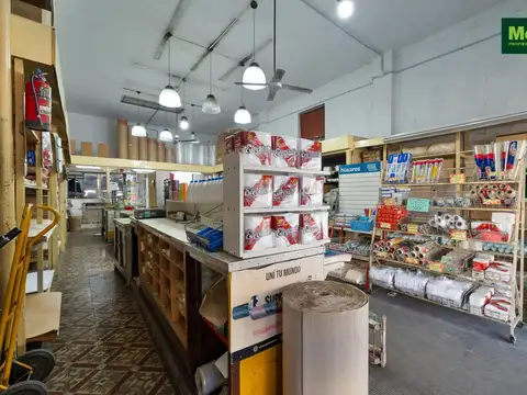 Local en Venta en Villa Urquiza, USD 1.140.000