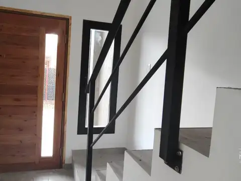 Venta Casa tipo Townhouse en Spring Park Pilar