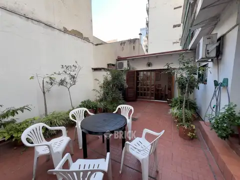 PARAGUAY AL 4600 - 129 M2 TOTALES IMPECABLE GRAN TZA A NIVEL CON PARRILLA