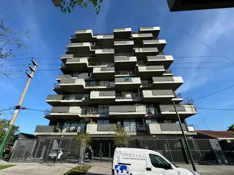 EXCELENTE DEPARTAMENTO EN EL CENTRO DE ITUZAINGO 
