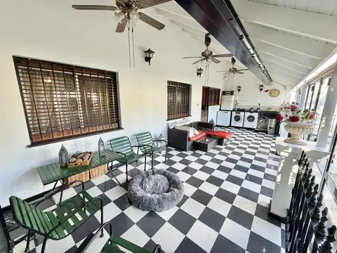Casa en Venta en Olivos Uzal / Panamericana, USD 495.000
