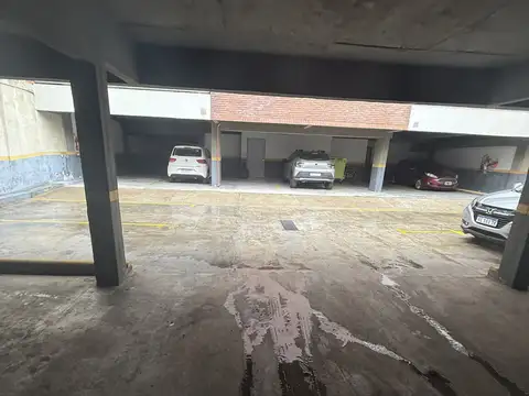 Cochera en venta en Barracas