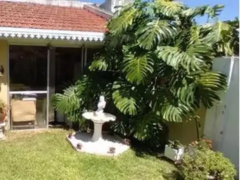 OPORTUNIDAD VENTA CASA 3 AMBIENTES CIUDADELA NORTE