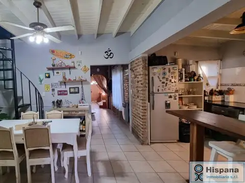 Casa en Venta con 1 cochera
