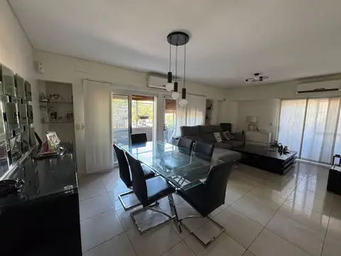 Departamento en Venta de 4 dormitorios