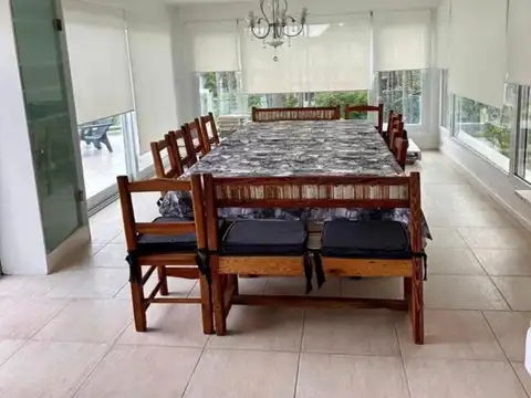 Casa en Venta en Pinamar Norte, USD 325.000
