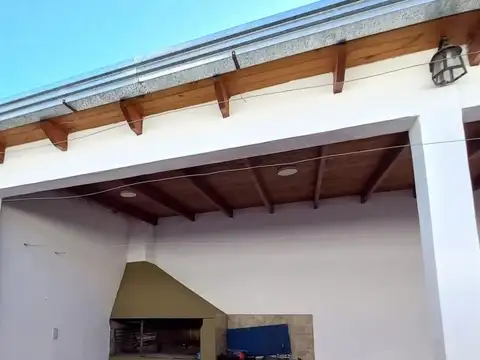 Casa en Alquiler al Este