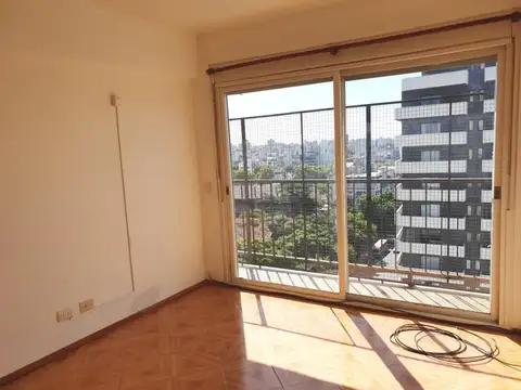 Departamento en Alquiler en Villa Ortuzar, $ 650.000