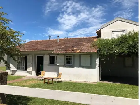 Casa en Santa Clara del Mar a 3 cdras de la playa 4 amb, 400