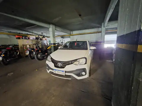 Cochera Fija en Venta | Pichincha 1100 | San Cristóbal