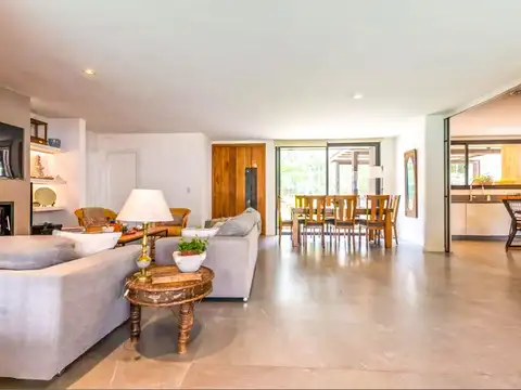 Casa en Venta de 4 dormitorios